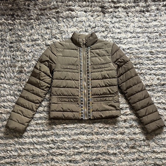 New! European Designer Women's Olive Puffer Jacket Size EUR 38